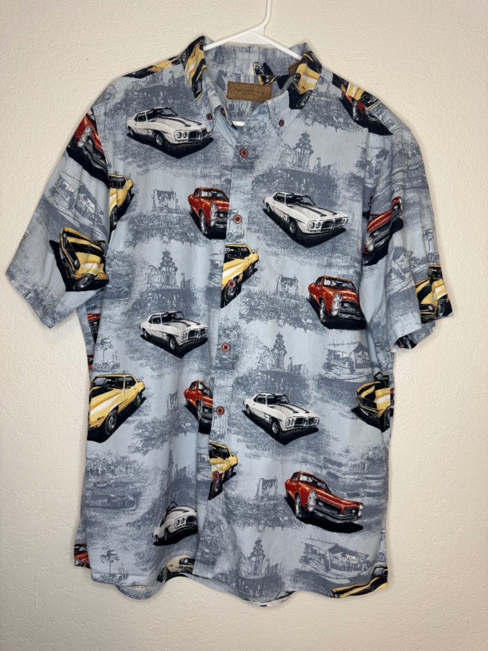 Clearwater Outfitters Men’s XL Muscle Car Camp Shirt Camaro Firebird GTO
